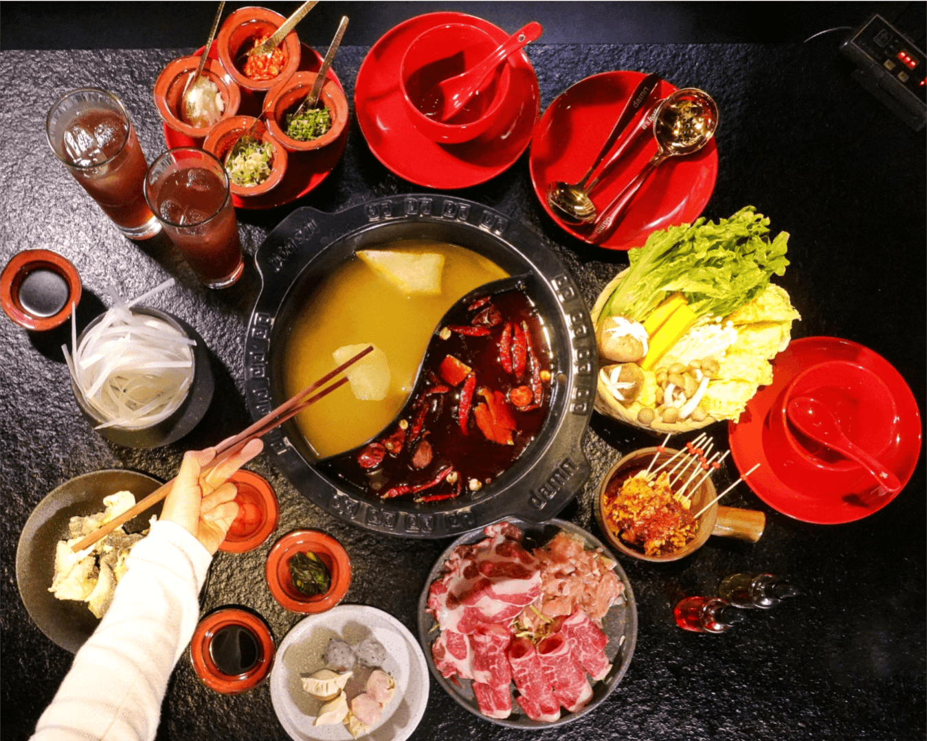 火鍋控一定要嘗嘗紅堂嘅抵食午市套餐!